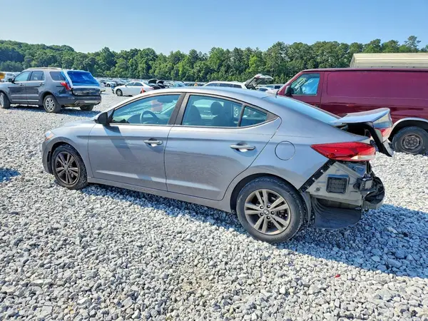 5NPD84LF1JH386059 2018 HYUNDAI ELANTRA - Image 2