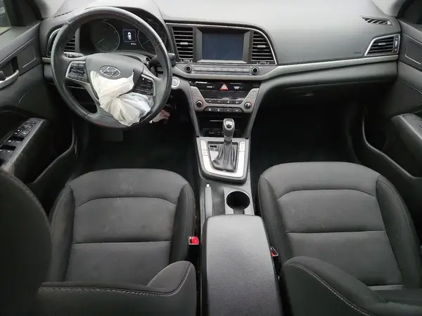 5NPD84LF1JH388863 2018 HYUNDAI ELANTRA - Image 8