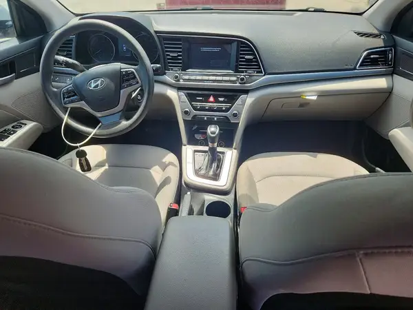 5NPD84LF1JH388989 2018 HYUNDAI ELANTRA - Image 8