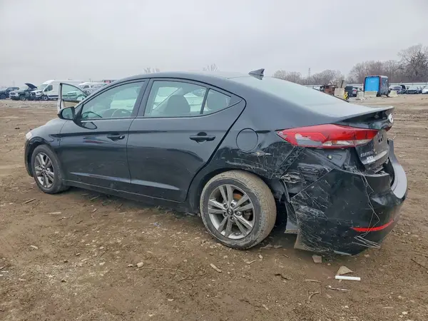 5NPD84LF1JH389897 2018 HYUNDAI ELANTRA - Image 2