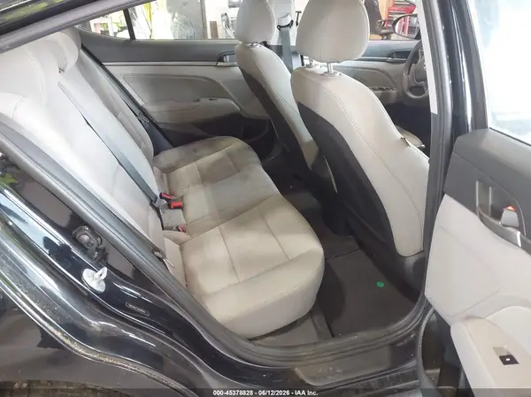 5NPD84LF1JH389916 2018 HYUNDAI ELANTRA - Image 8