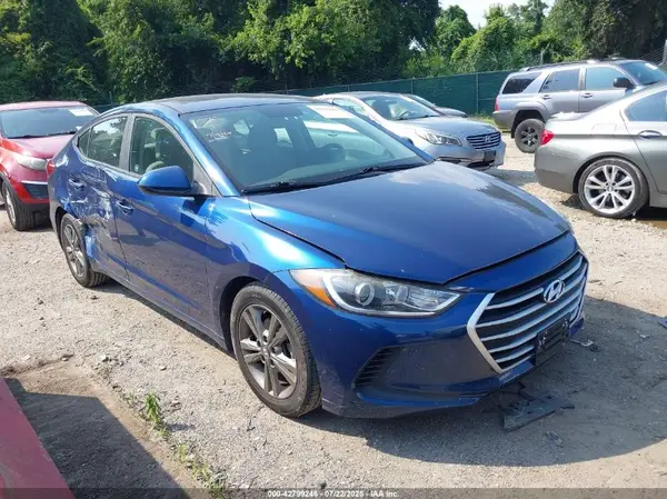 5NPD84LF1JH390189 2018 HYUNDAI ELANTRA - Image 1