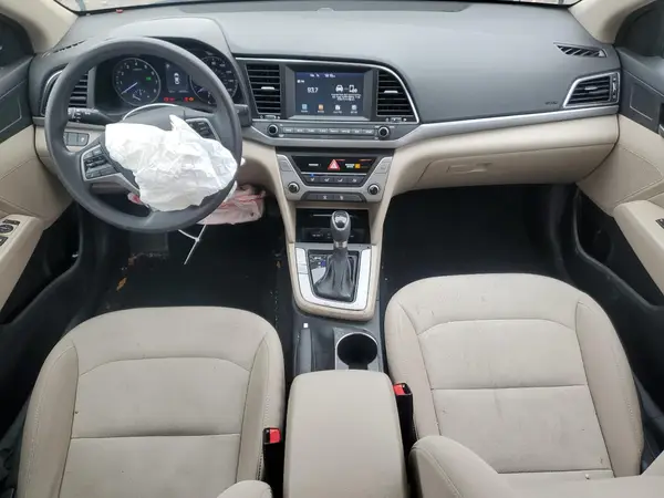 5NPD84LF1JH391486 2018 HYUNDAI ELANTRA - Image 8