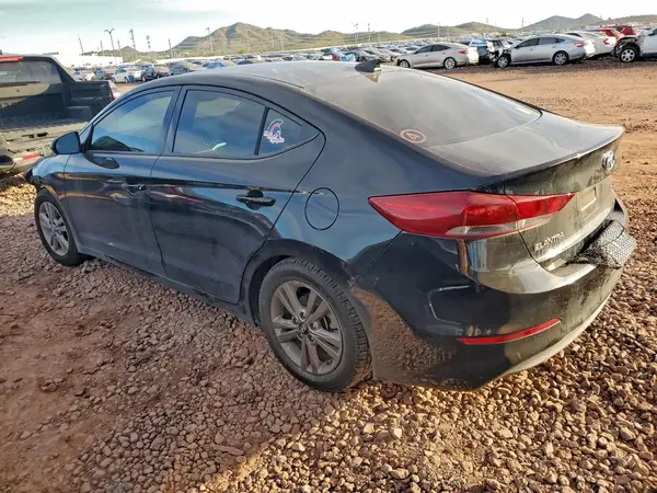 5NPD84LF1JH394243 2018 HYUNDAI ELANTRA - Image 2