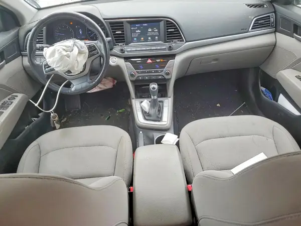 5NPD84LF1JH395067 2018 HYUNDAI ELANTRA - Image 8