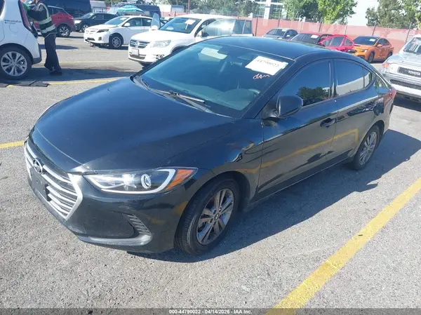 5NPD84LF1JH396221 2018 HYUNDAI ELANTRA - Image 2