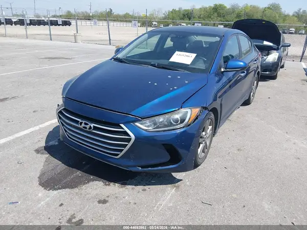 5NPD84LF1JH398504 2018 HYUNDAI ELANTRA - Image 2