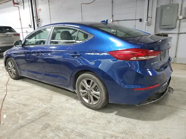 5NPD84LF1JH402311 2018 HYUNDAI ELANTRA - Image 2