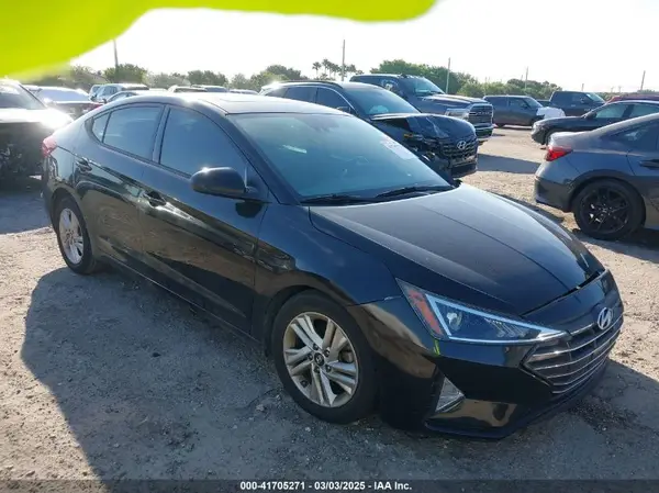 5NPD84LF1KH414055 2019 HYUNDAI ELANTRA - Image 1