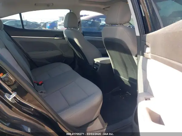5NPD84LF1KH414055 2019 HYUNDAI ELANTRA - Image 8