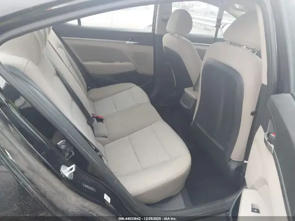 5NPD84LF1KH416727 2019 HYUNDAI ELANTRA - Image 8