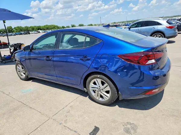 5NPD84LF1KH417442 2019 HYUNDAI ELANTRA - Image 2