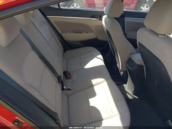 5NPD84LF1KH419028 2019 HYUNDAI ELANTRA - Image 8