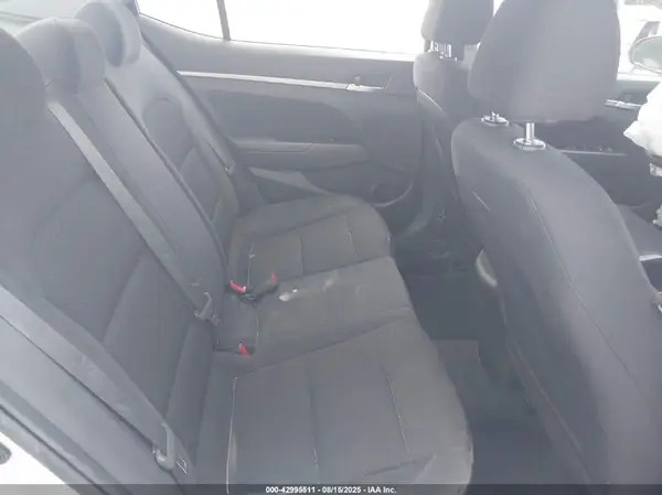 5NPD84LF1KH422270 2019 HYUNDAI ELANTRA - Image 8
