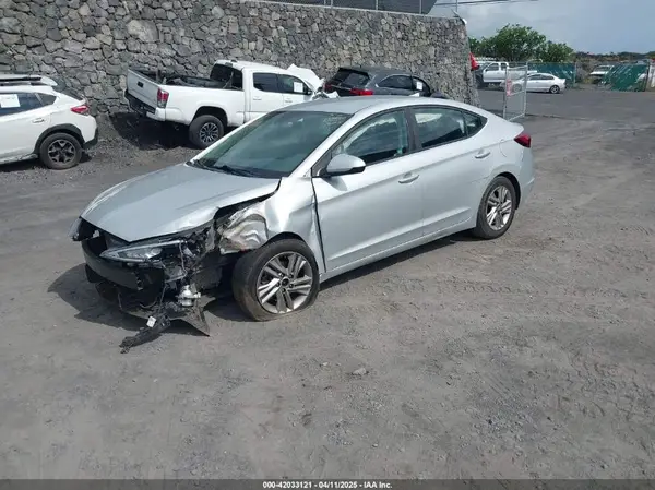 5NPD84LF1KH422723 2019 HYUNDAI ELANTRA - Image 2