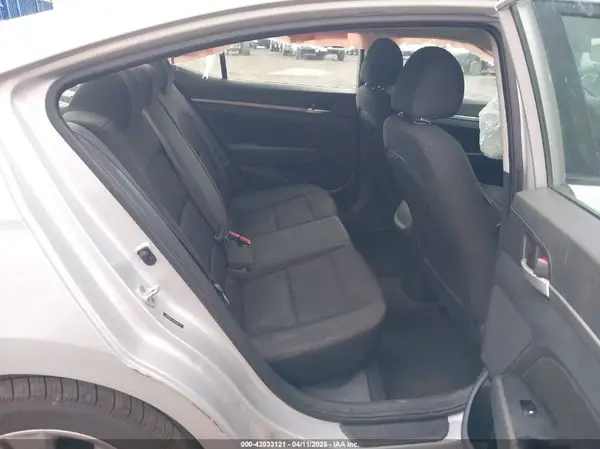 5NPD84LF1KH422723 2019 HYUNDAI ELANTRA - Image 8
