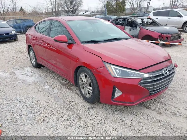 5NPD84LF1KH425024 2019 HYUNDAI ELANTRA - Image 1