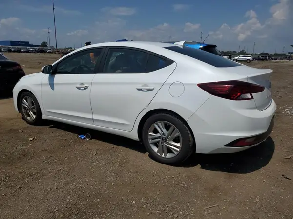 5NPD84LF1KH428229 2019 HYUNDAI ELANTRA - Image 2