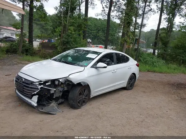 5NPD84LF1KH428893 2019 HYUNDAI ELANTRA - Image 2