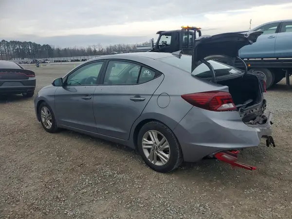 5NPD84LF1KH429364 2019 HYUNDAI ELANTRA - Image 2