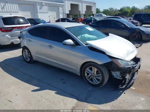 5NPD84LF1KH430188 2019 HYUNDAI ELANTRA - Image 1