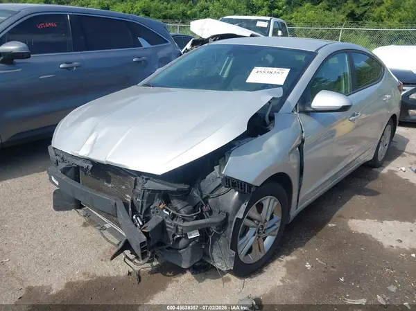 5NPD84LF1KH433088 2019 HYUNDAI ELANTRA - Image 2
