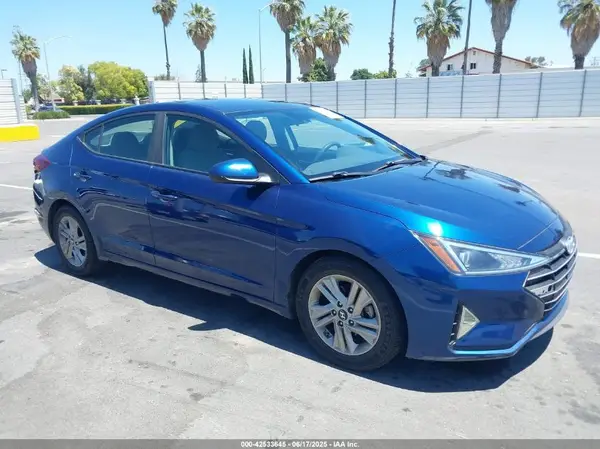 5NPD84LF1KH433978 2019 HYUNDAI ELANTRA - Image 1
