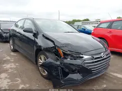 5NPD84LF1KH437562 2019 HYUNDAI ELANTRA