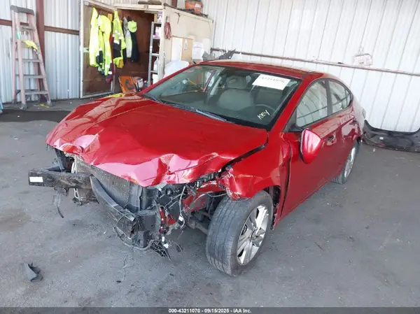 5NPD84LF1KH437903 2019 HYUNDAI ELANTRA - Image 2