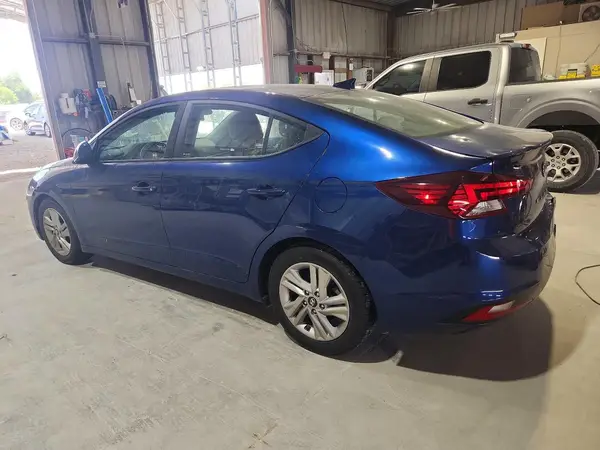 5NPD84LF1KH438744 2019 HYUNDAI ELANTRA - Image 2