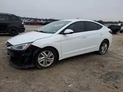 5NPD84LF1KH439960 2019 HYUNDAI ELANTRA
