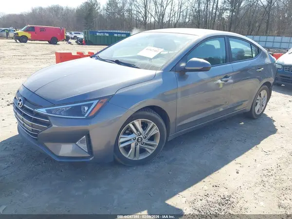 5NPD84LF1KH440056 2019 HYUNDAI ELANTRA - Image 2