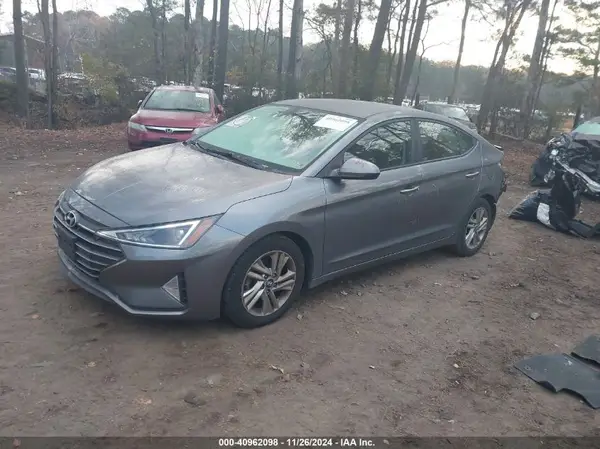 5NPD84LF1KH443667 2019 HYUNDAI ELANTRA - Image 2