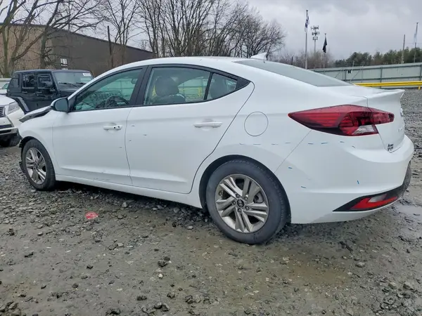 5NPD84LF1KH444799 2019 HYUNDAI ELANTRA - Image 2