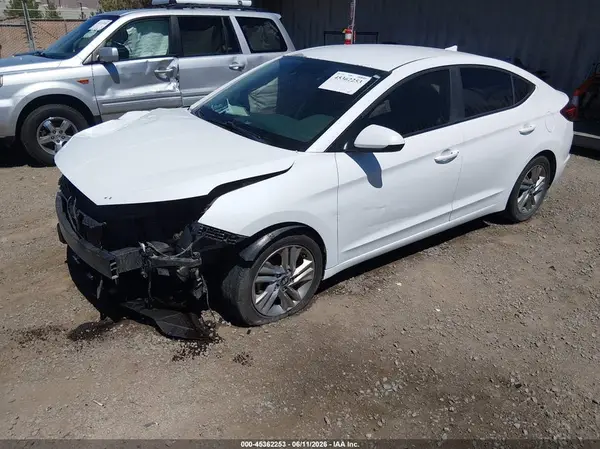 5NPD84LF1KH449310 2019 HYUNDAI ELANTRA - Image 2