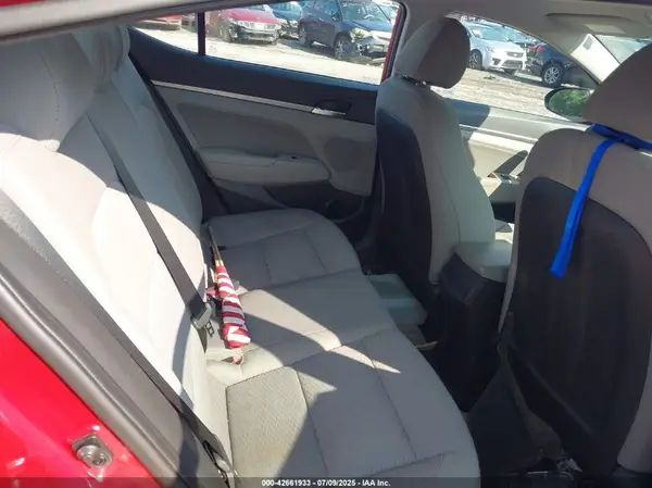 5NPD84LF1KH450277 2019 HYUNDAI ELANTRA - Image 8