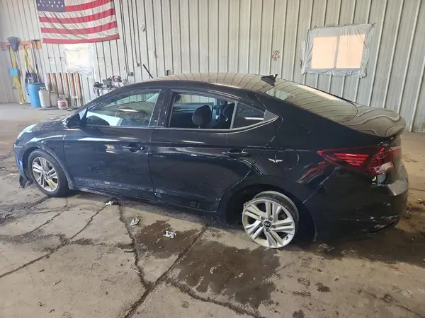 5NPD84LF1KH453115 2019 HYUNDAI ELANTRA - Image 2