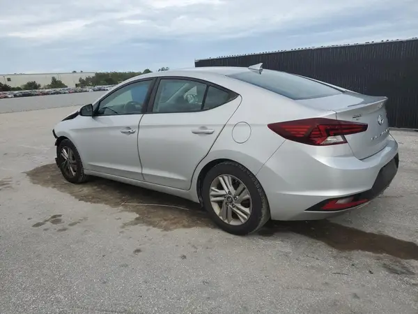 5NPD84LF1KH456516 2019 HYUNDAI ELANTRA - Image 2