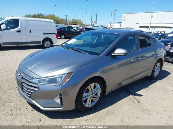 5NPD84LF1KH457469 2019 HYUNDAI ELANTRA - Image 2
