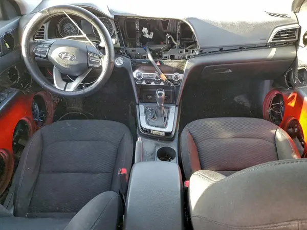 5NPD84LF1KH458007 2019 HYUNDAI ELANTRA - Image 8