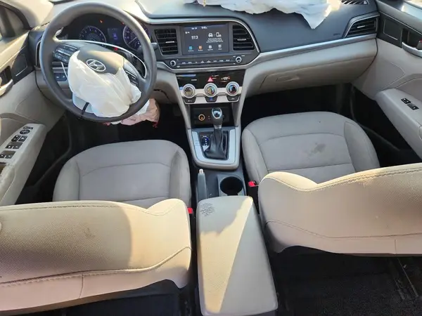 5NPD84LF1KH458069 2019 HYUNDAI ELANTRA - Image 8