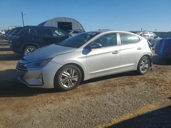 5NPD84LF1KH461182 2019 HYUNDAI ELANTRA - Image 1