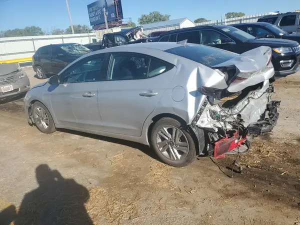 5NPD84LF1KH461182 2019 HYUNDAI ELANTRA - Image 2