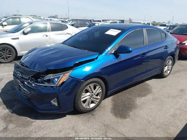 5NPD84LF1KH461800 2019 HYUNDAI ELANTRA - Image 2