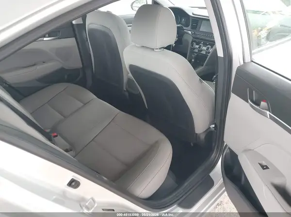 5NPD84LF1KH464020 2019 HYUNDAI ELANTRA - Image 8