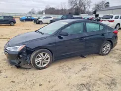 5NPD84LF1KH467290 2019 HYUNDAI ELANTRA
