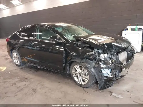 5NPD84LF1KH467449 2019 HYUNDAI ELANTRA - Image 1