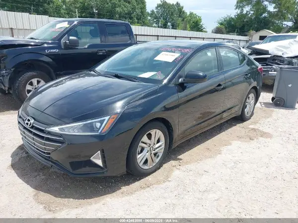 5NPD84LF1KH468293 2019 HYUNDAI ELANTRA - Image 2