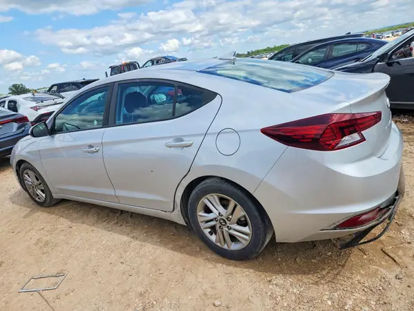 5NPD84LF1KH468519 2019 HYUNDAI ELANTRA - Image 2