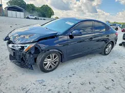 5NPD84LF1KH469458 2019 HYUNDAI ELANTRA